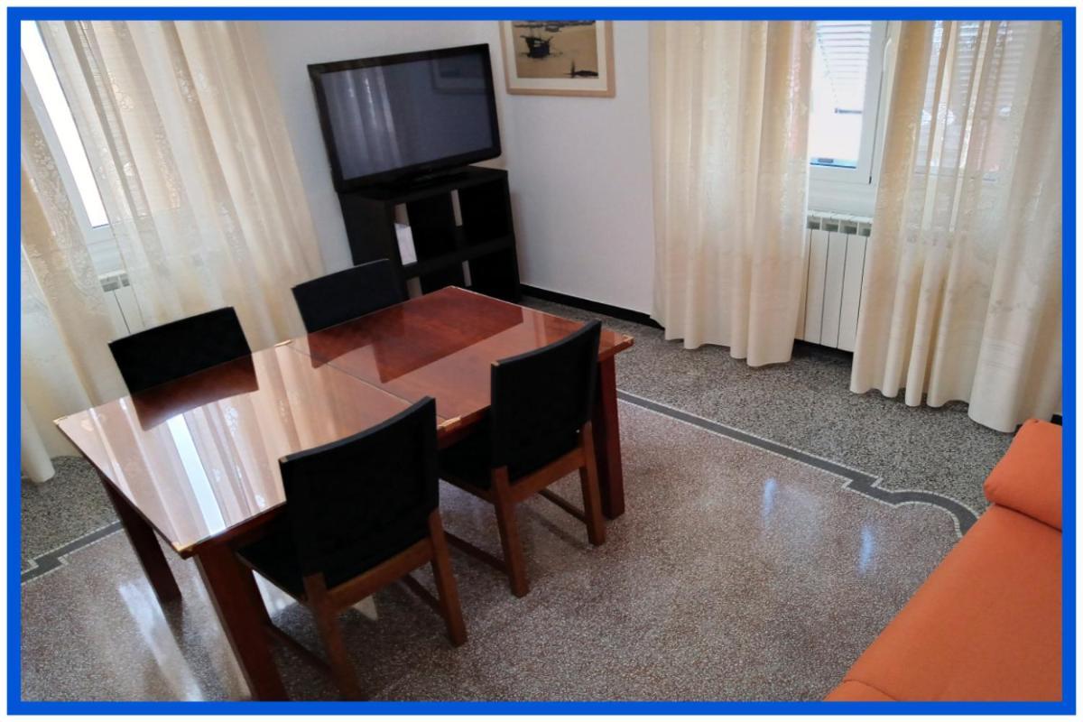 La Casa Di Anna A Due Passi Dal Mare... E Non Solo Apartment วาโด ลีกูเร ภายนอก รูปภาพ