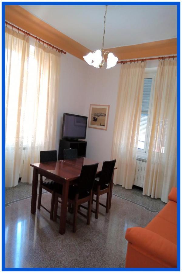 La Casa Di Anna A Due Passi Dal Mare... E Non Solo Apartment วาโด ลีกูเร ภายนอก รูปภาพ